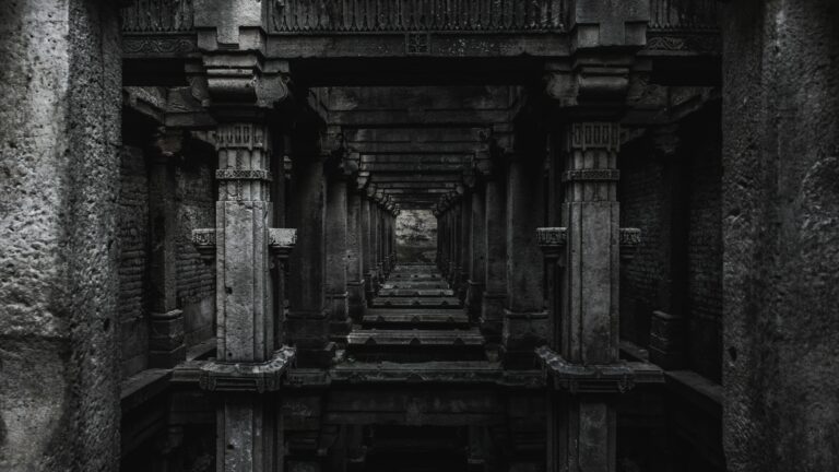 Read more about the article The Forgotten Sound: How Archaic English Was Pronounced